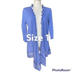 Light weight sweater